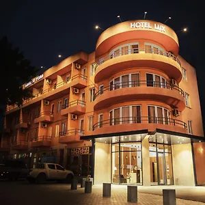 3* Hotel Lux